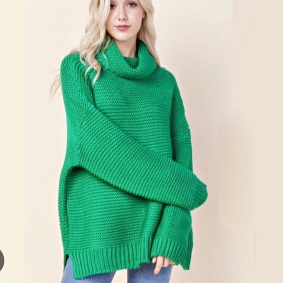 blushing heart Sweaters Blushing Heart Large Chunky Knit Turtleneck